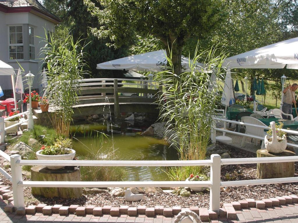 Waldhotel Forsthaus Remstecken 코블렌츠 외부 사진
