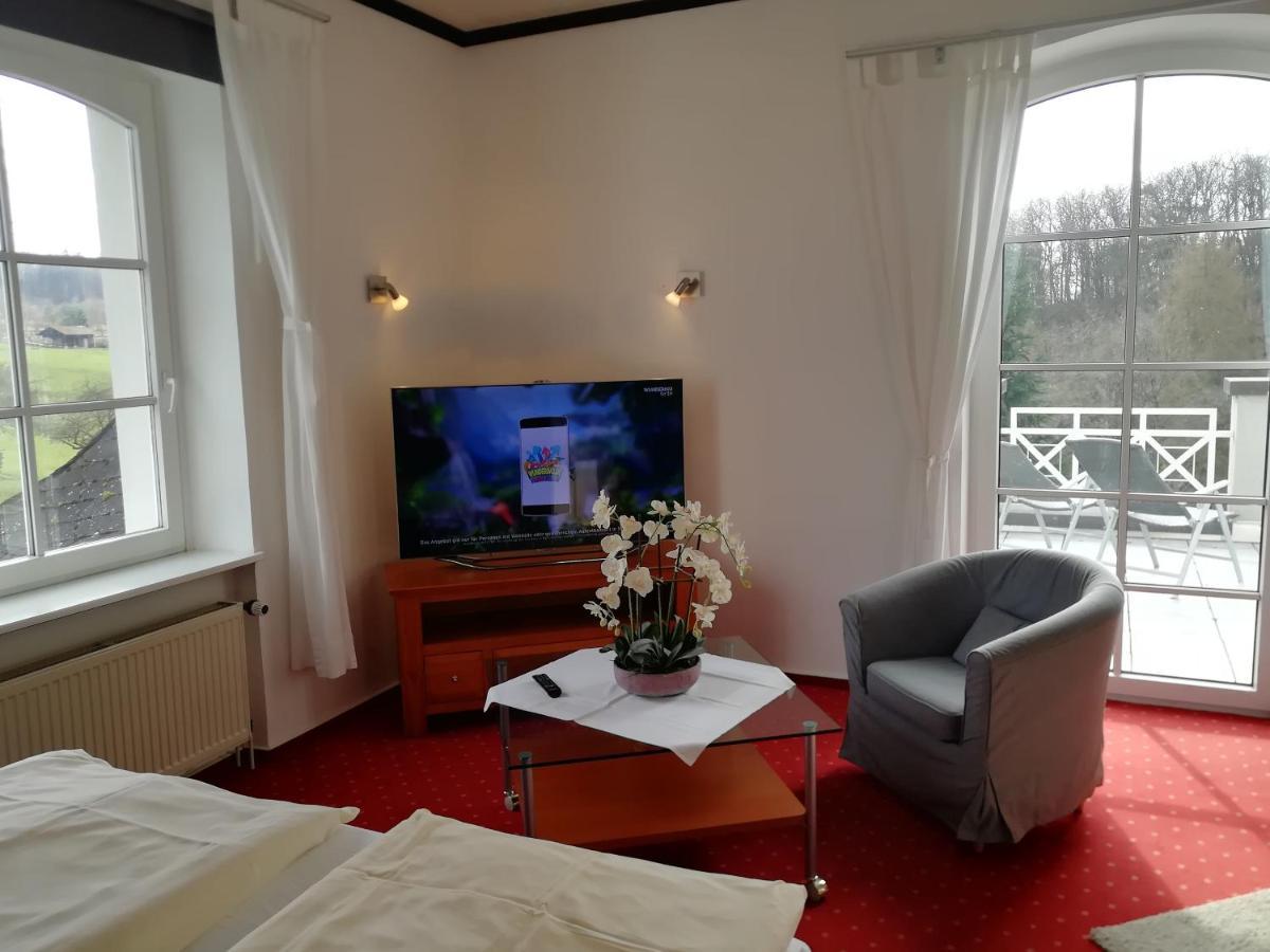 Waldhotel Forsthaus Remstecken 코블렌츠 외부 사진